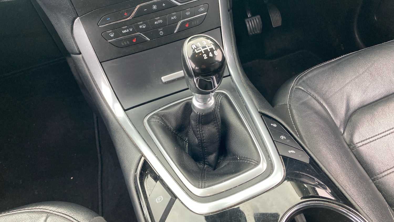 Used Ford Galaxy 2016 for sale - 77151859: Photo 13