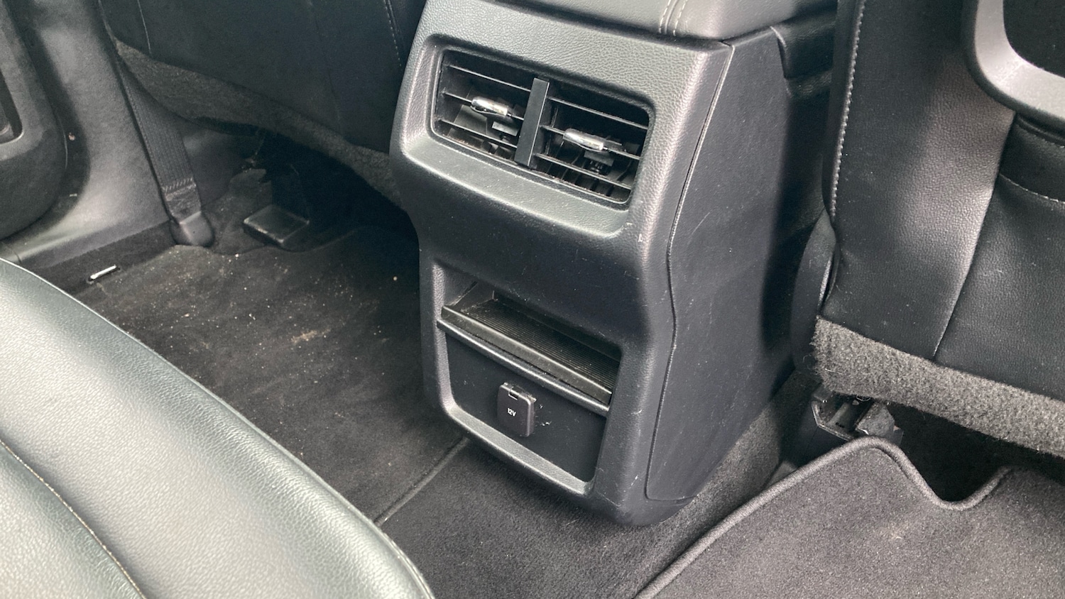 Used Ford Galaxy 2016 for sale - 77151859: Photo 41