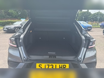 Used Renault Arkana 2023 for sale - 78967733: Photo