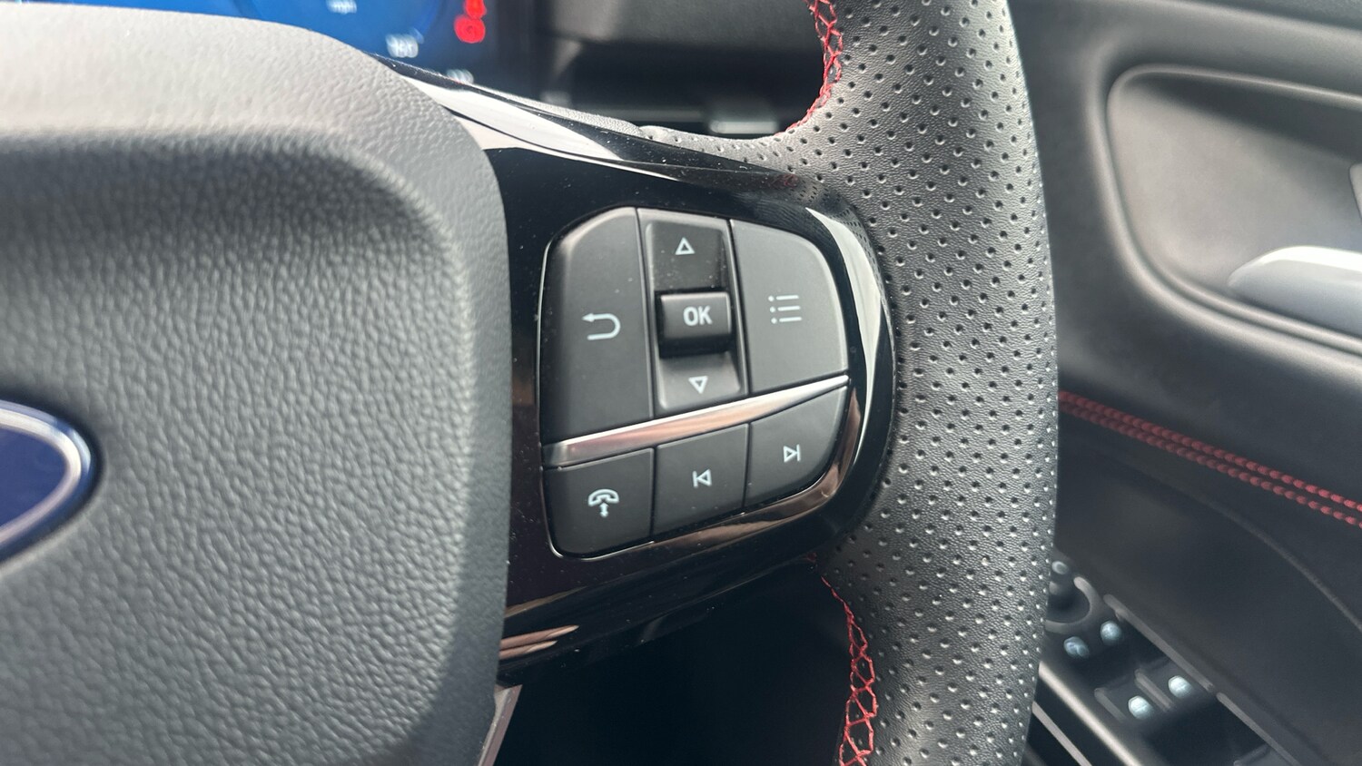 Used Ford Puma 2024 for sale - 78107253: Photo 24