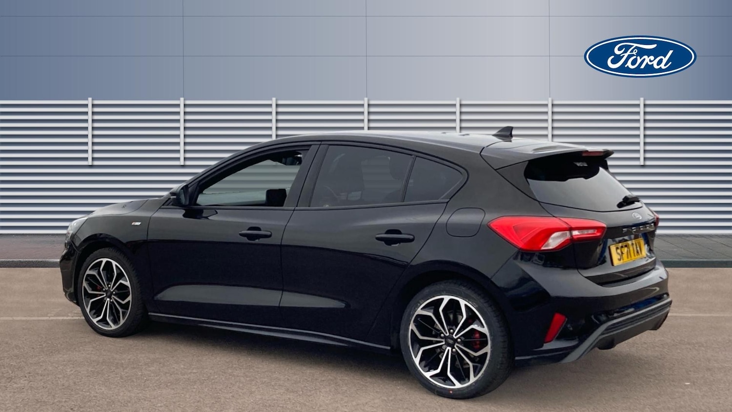 Used Ford Focus 2021 for sale - 77061503: Photo 2