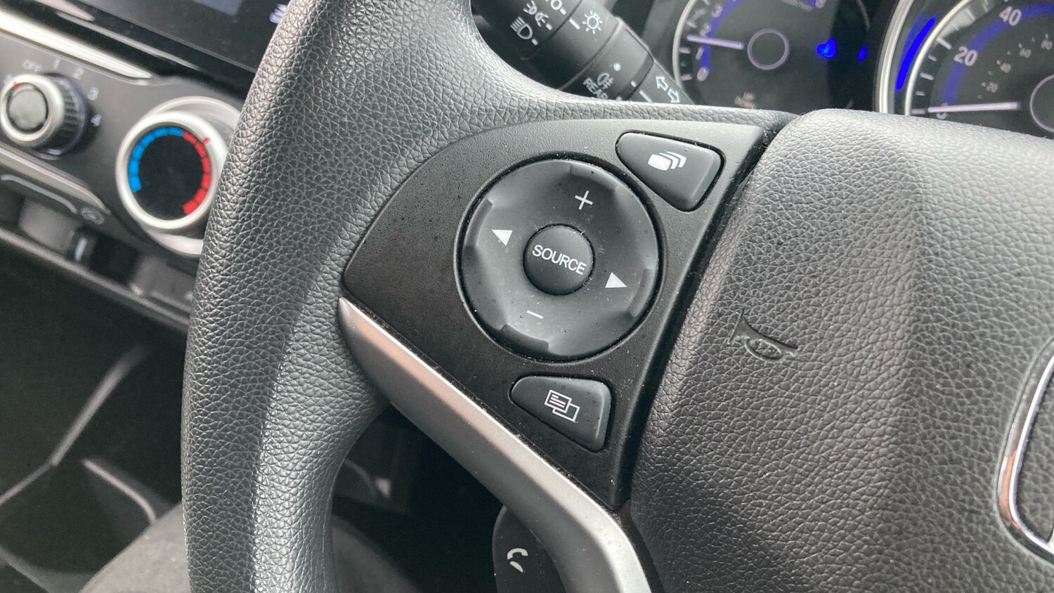 Used Honda Jazz 2020 for sale - 77404444: Photo 27