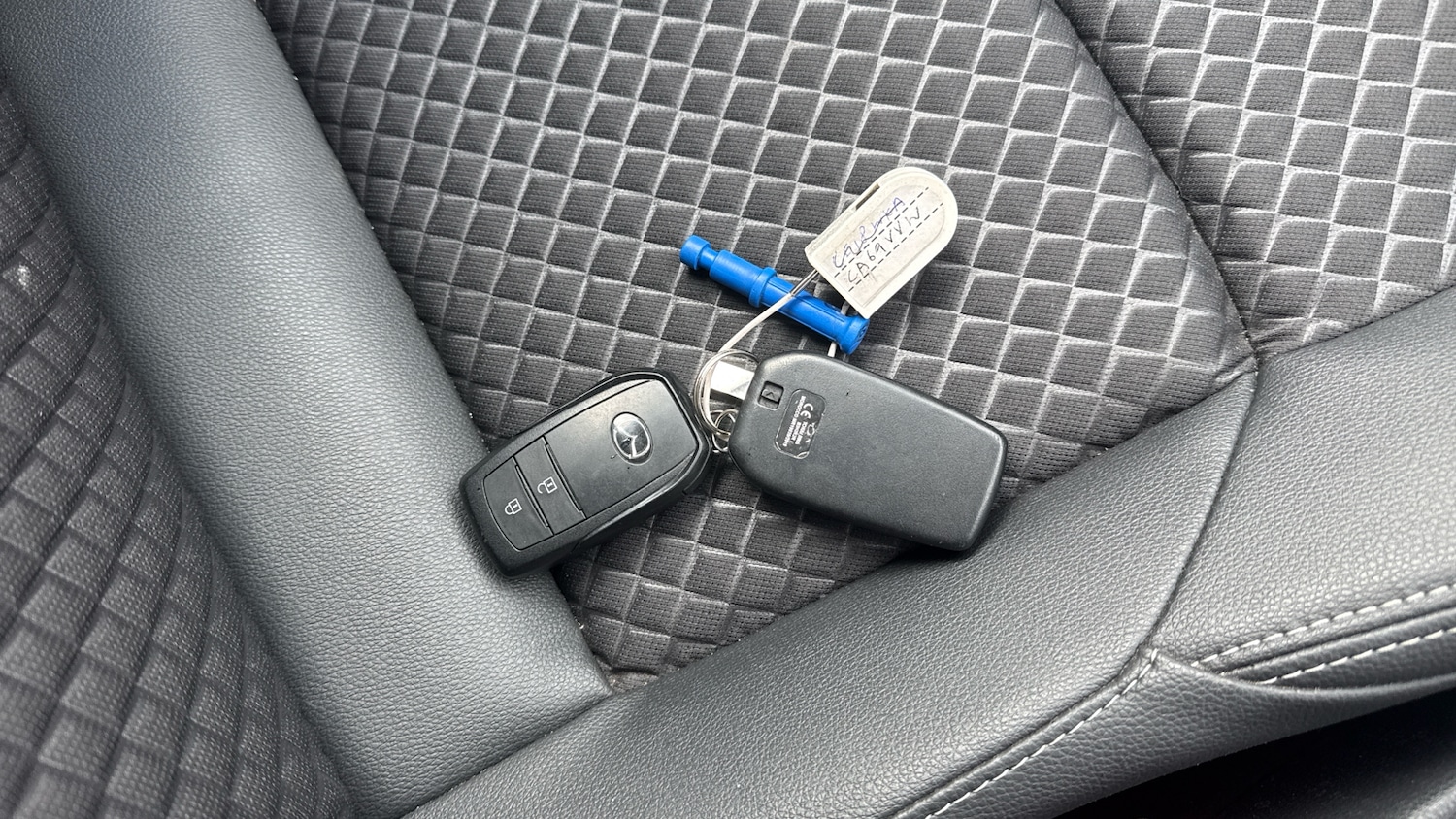 Used Mazda Mazda2 HYBRID 2023 for sale - 78025250: Photo 20