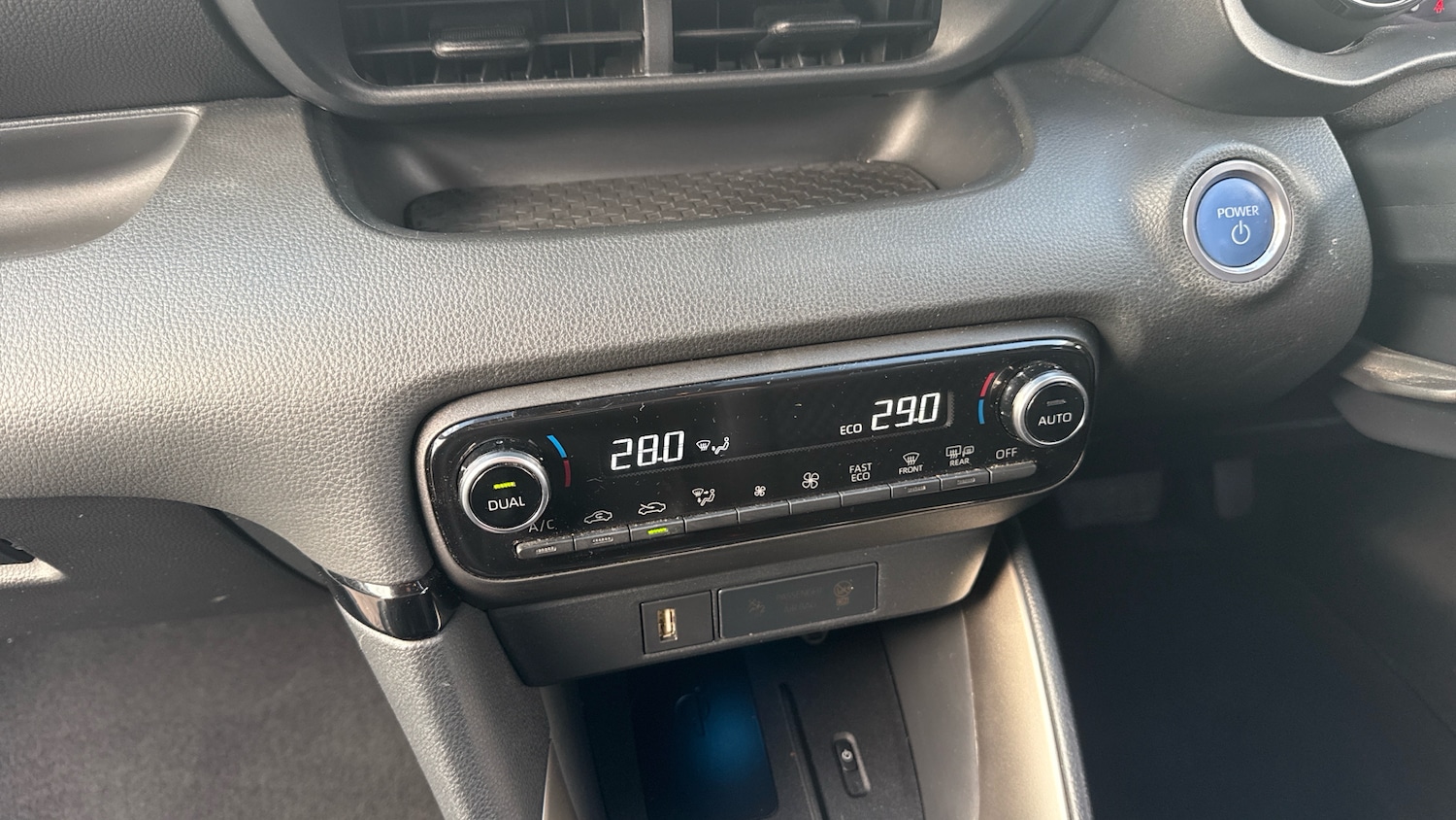 Used Mazda Mazda2 HYBRID 2023 for sale - 78025250: Photo 28