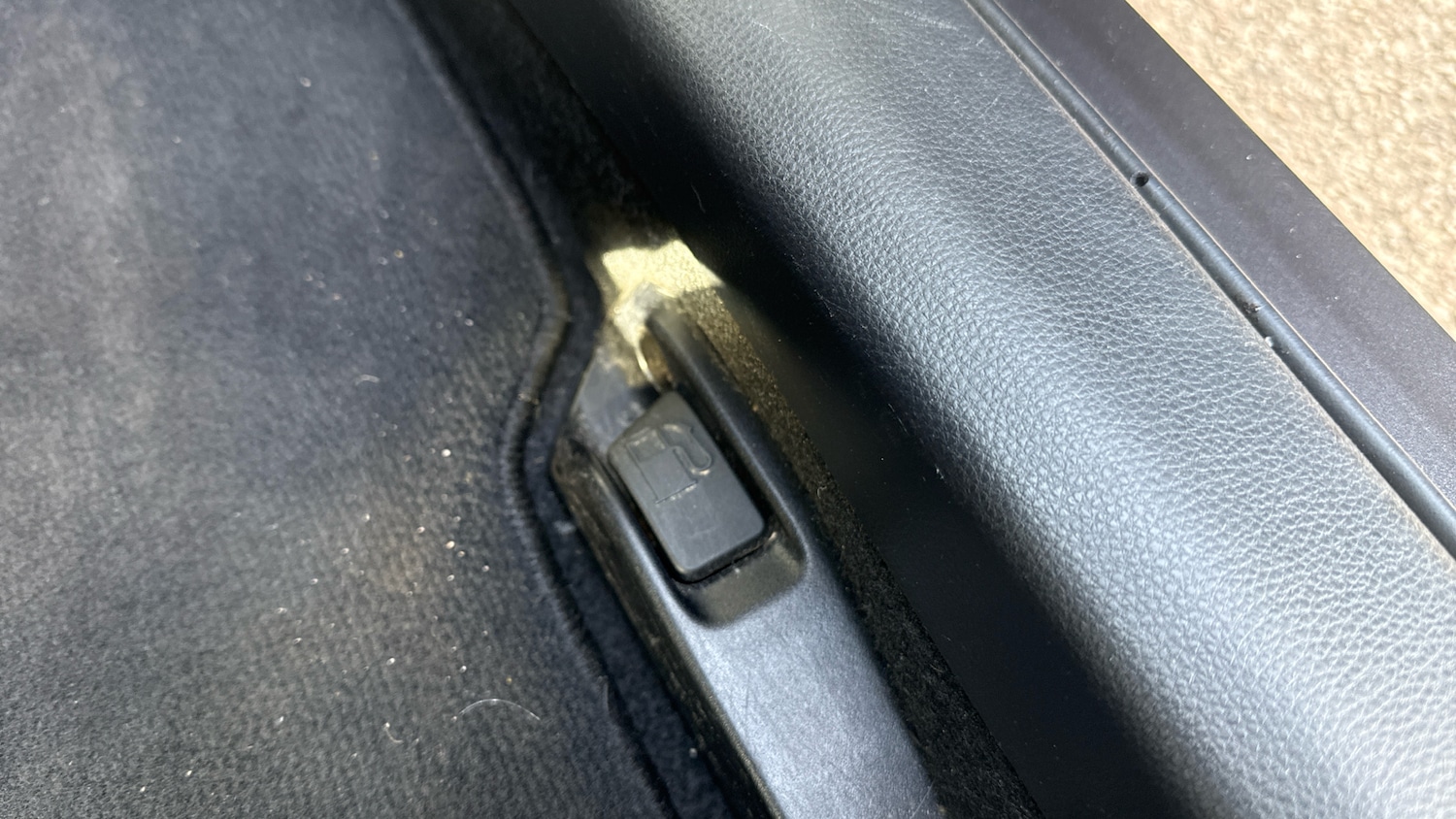 Used Mazda Mazda2 HYBRID 2023 for sale - 78025250: Photo 29