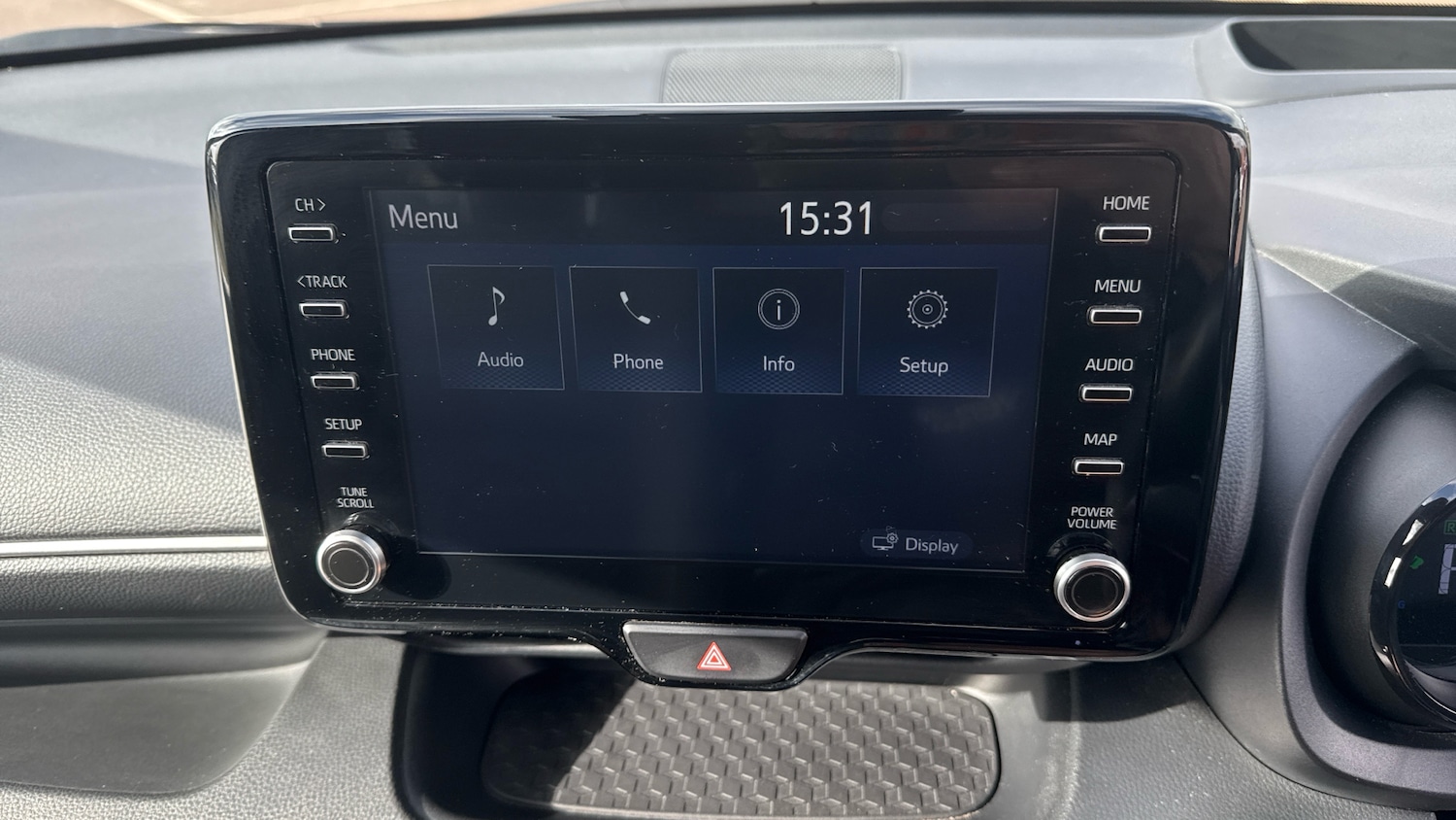 Used Mazda Mazda2 HYBRID 2023 for sale - 78025250: Photo 35