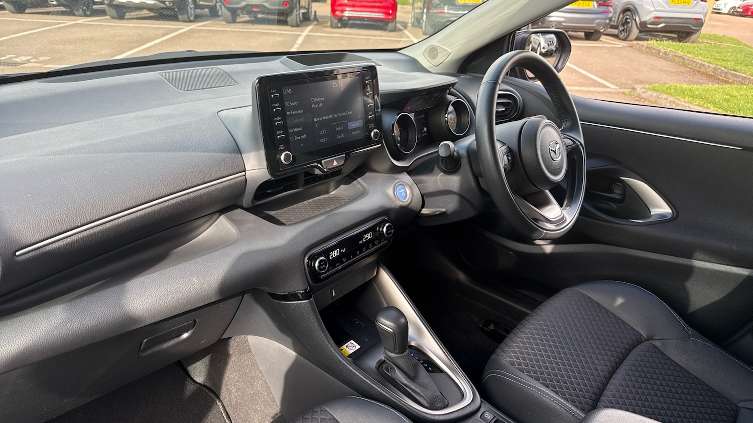 Used Mazda Mazda2 HYBRID 2023 for sale - 78025250: Photo 9