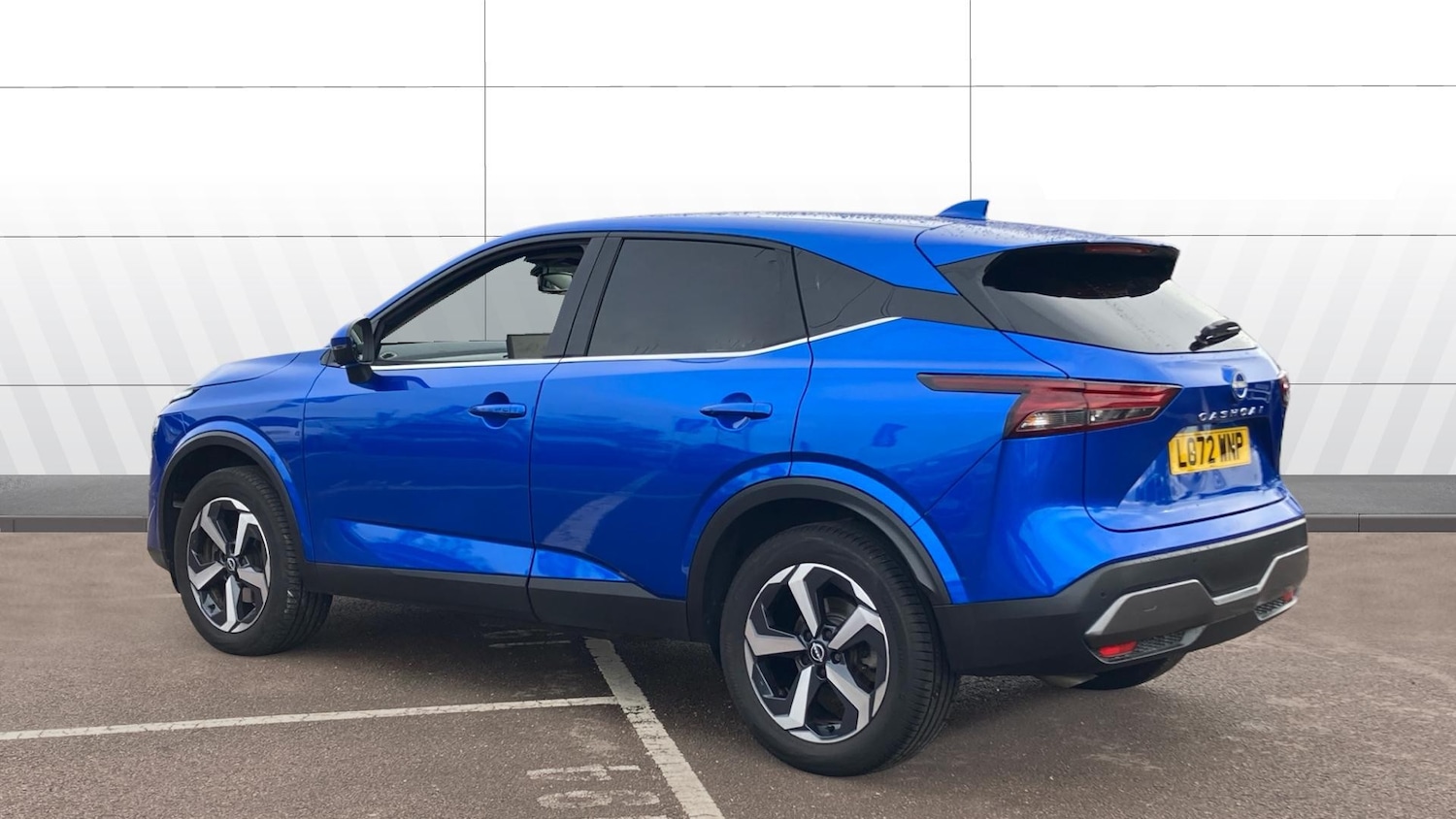 Used Nissan Qashqai 2022 for sale - 77207373: Photo 2