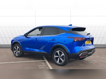 Used Nissan Qashqai 2022 for sale - 77207373: Photo