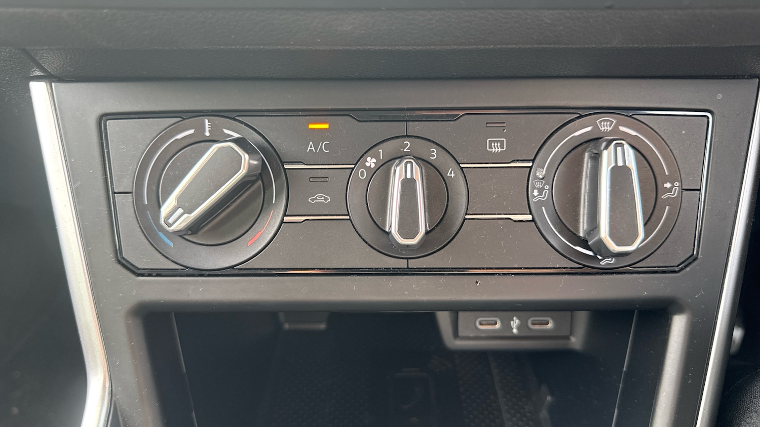 Used Volkswagen Taigo 2023 for sale - 76384895: Photo 45