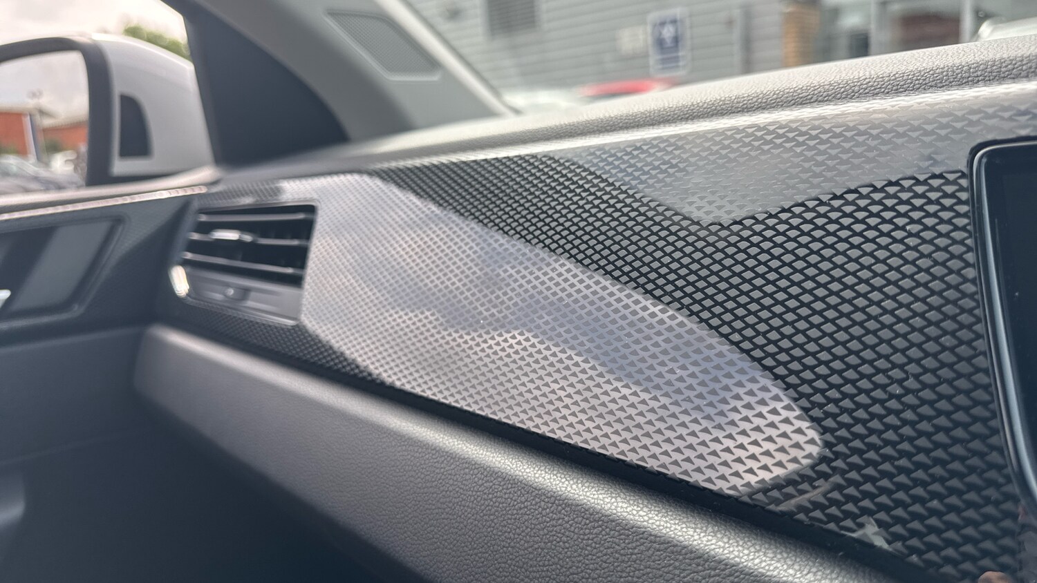 Used Volkswagen Taigo 2023 for sale - 76384895: Photo 52