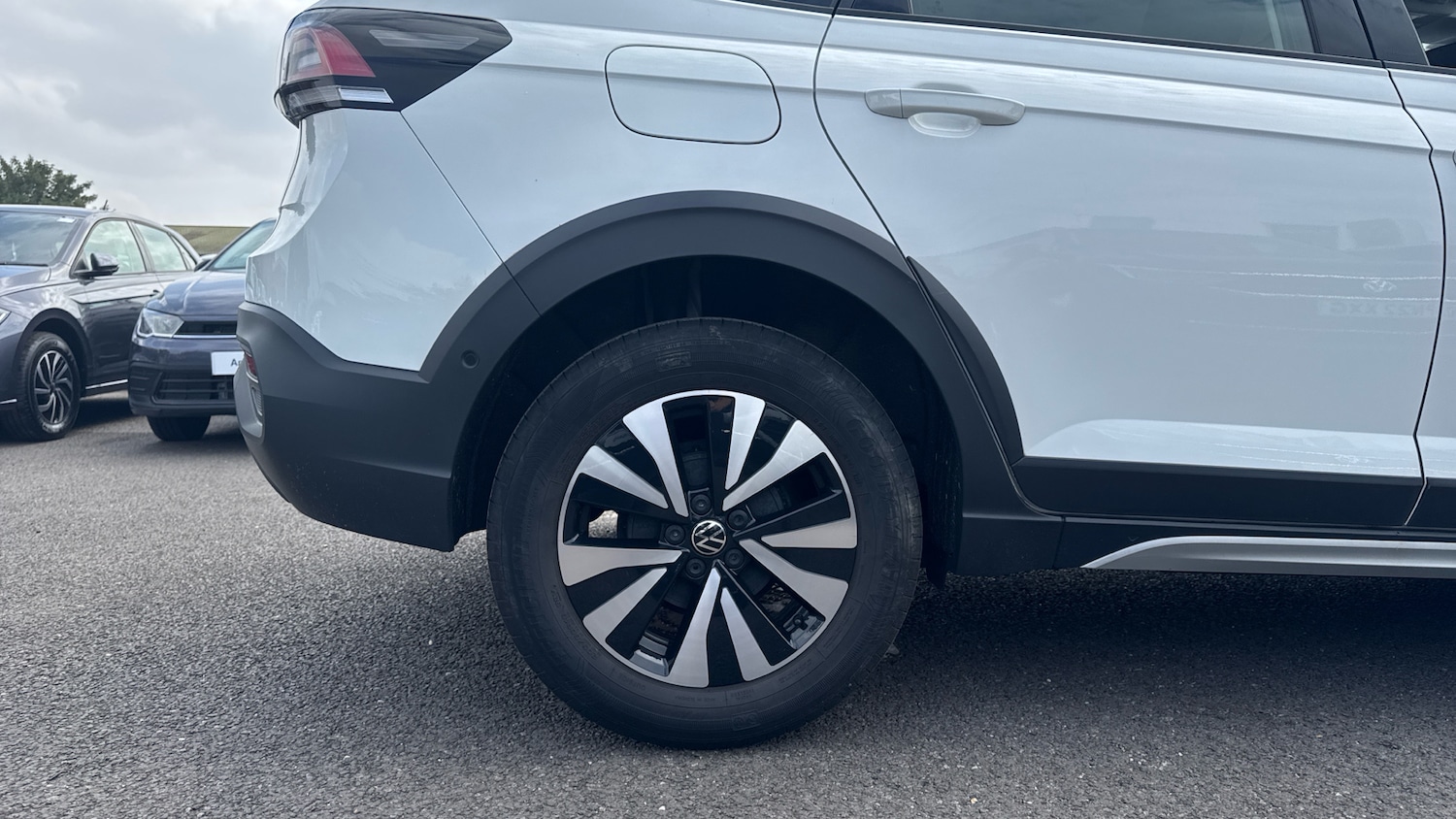 Used Volkswagen Taigo 2023 for sale - 76384895: Photo 7