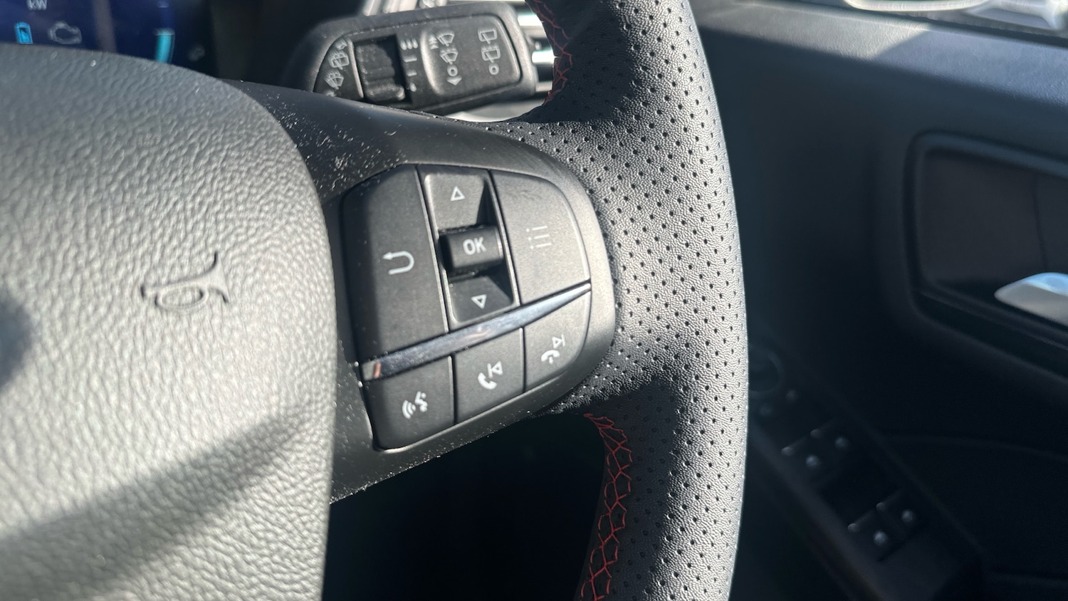 Used Ford Kuga 2023 for sale - 78025262: Photo 35