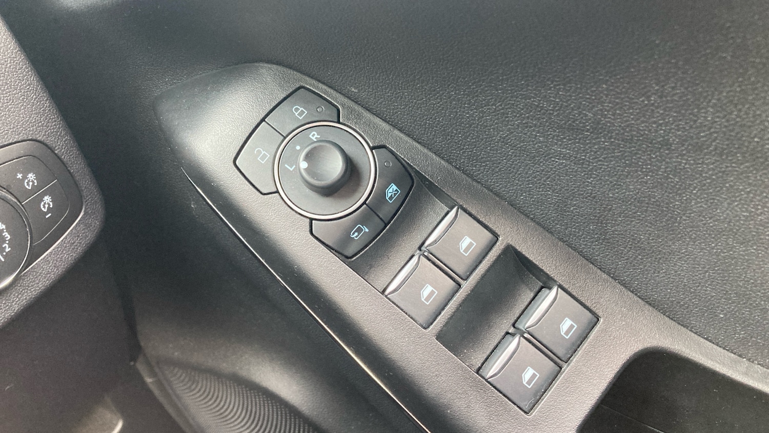 Used Ford Puma 2023 for sale - 76504886: Photo 21