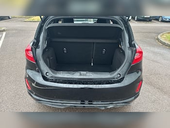 Used Ford Fiesta 2018 for sale - 79717642: Photo