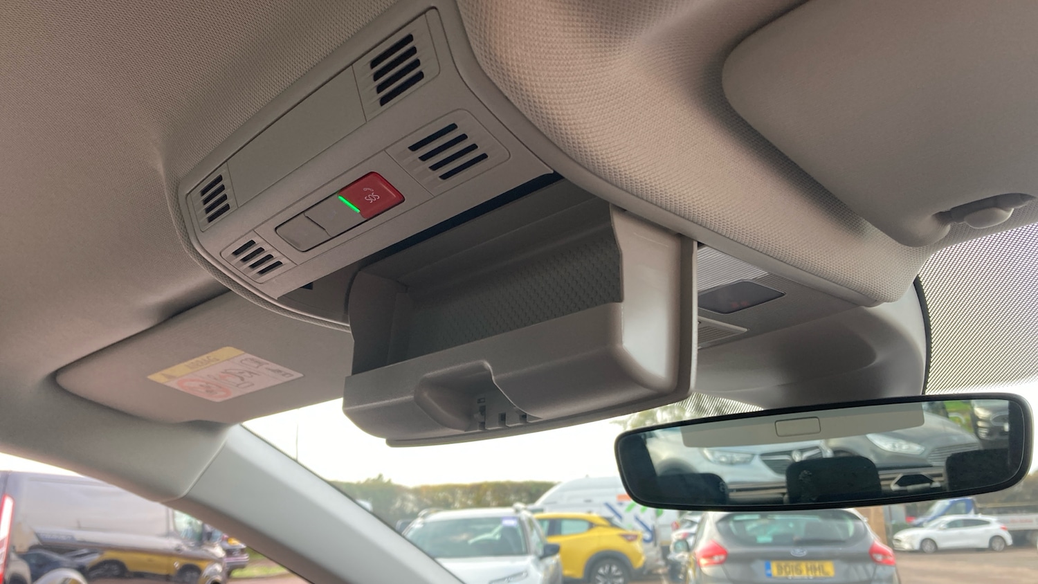 Used Volkswagen Polo 2022 for sale - 76492060: Photo 35