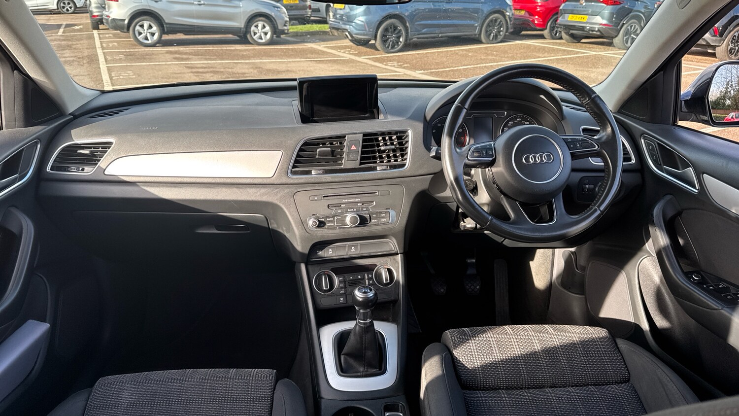 Used Audi Q3 2018 for sale - 77528069: Photo 10