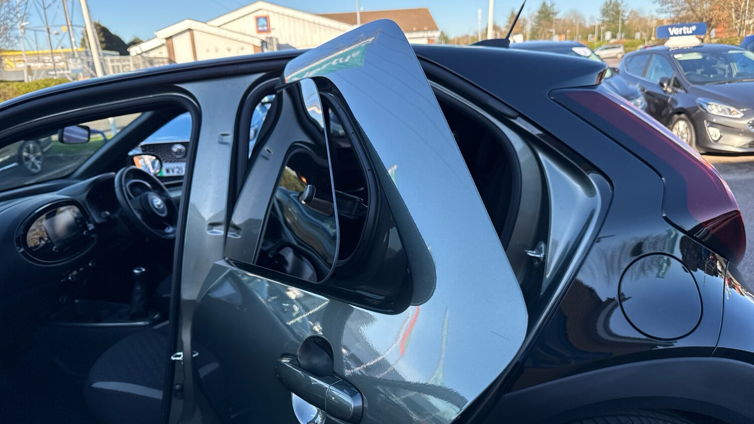 Used Toyota Aygo X 2023 for sale - 77946008: Photo 25