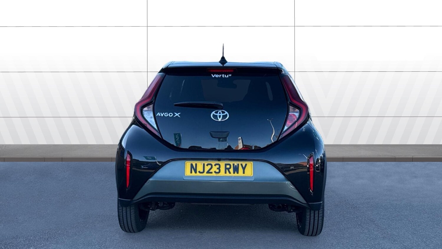 Used Toyota Aygo X 2023 for sale - 77946008: Photo 6