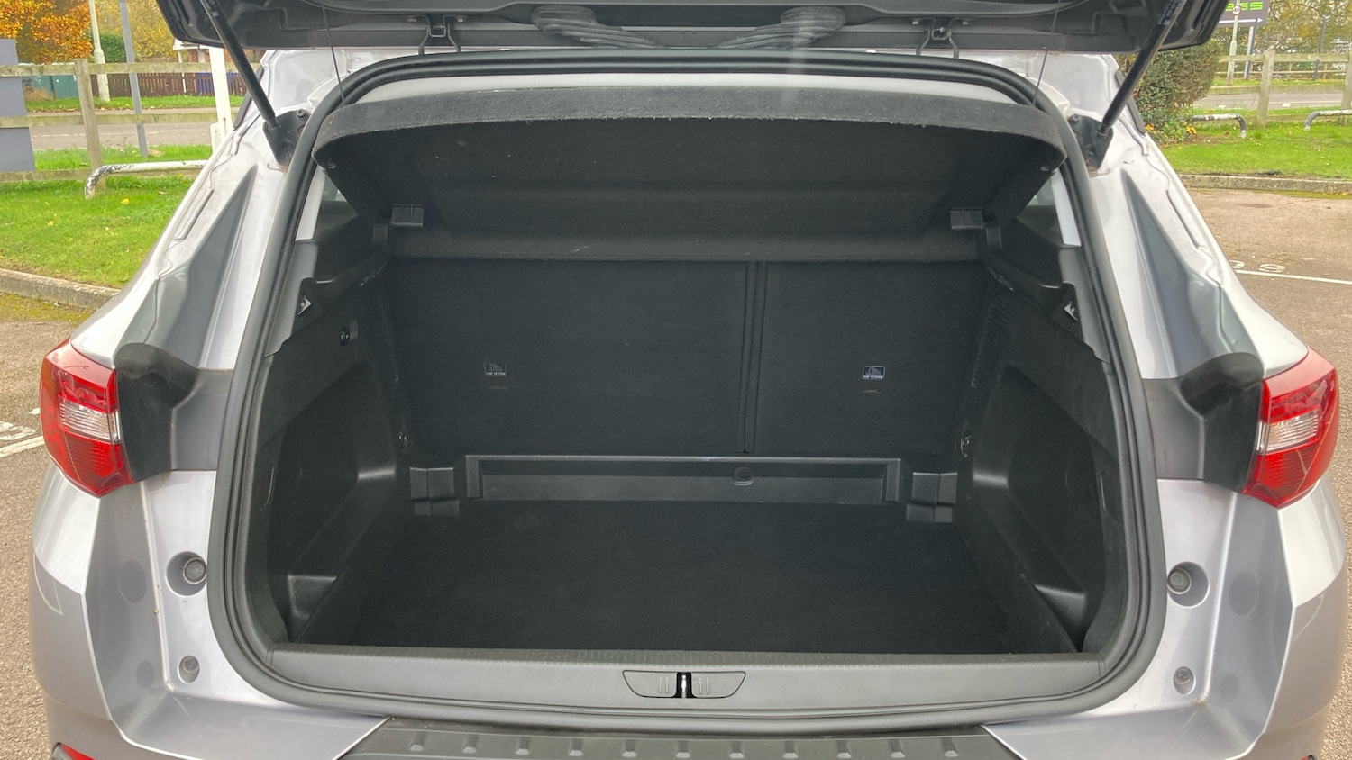 Used Vauxhall Grandland X 2019 for sale - 76477124: Photo 4