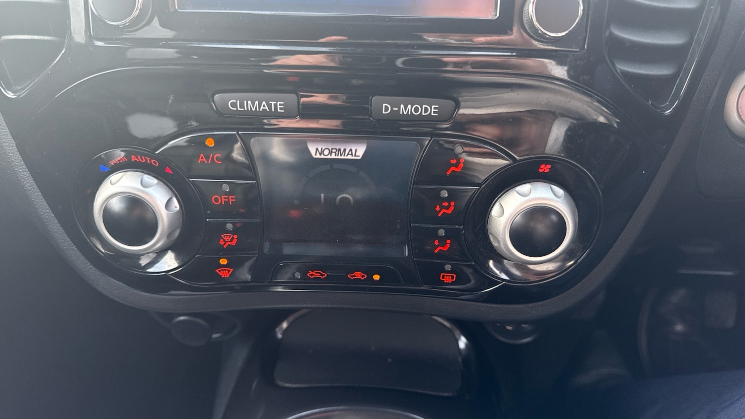 Used Nissan Juke 2017 for sale - 77898714: Photo 54