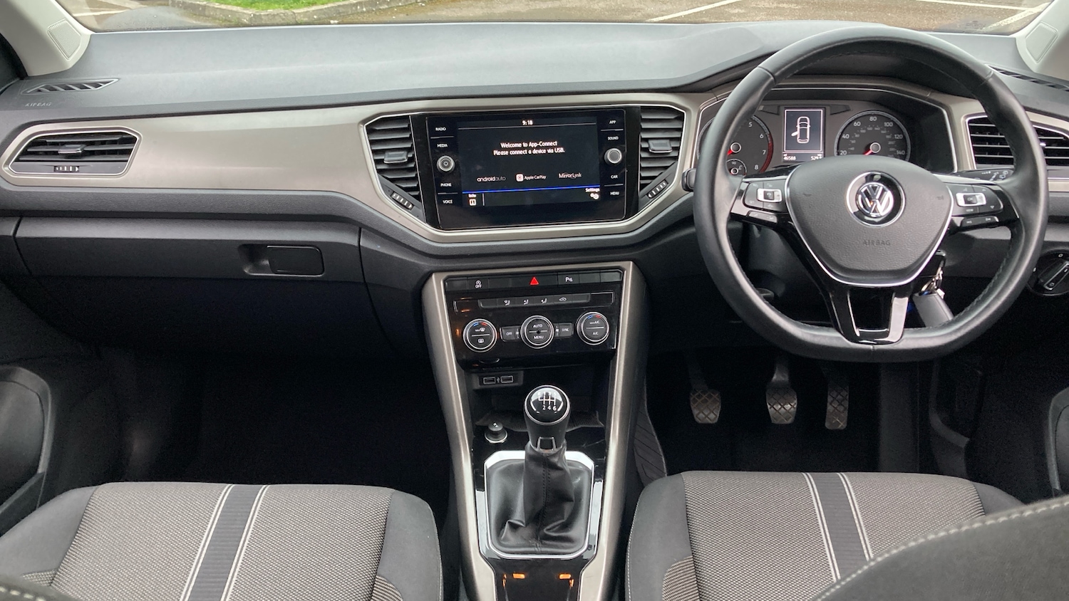 Used Volkswagen T-Roc 2020 for sale - 77323836: Photo 10