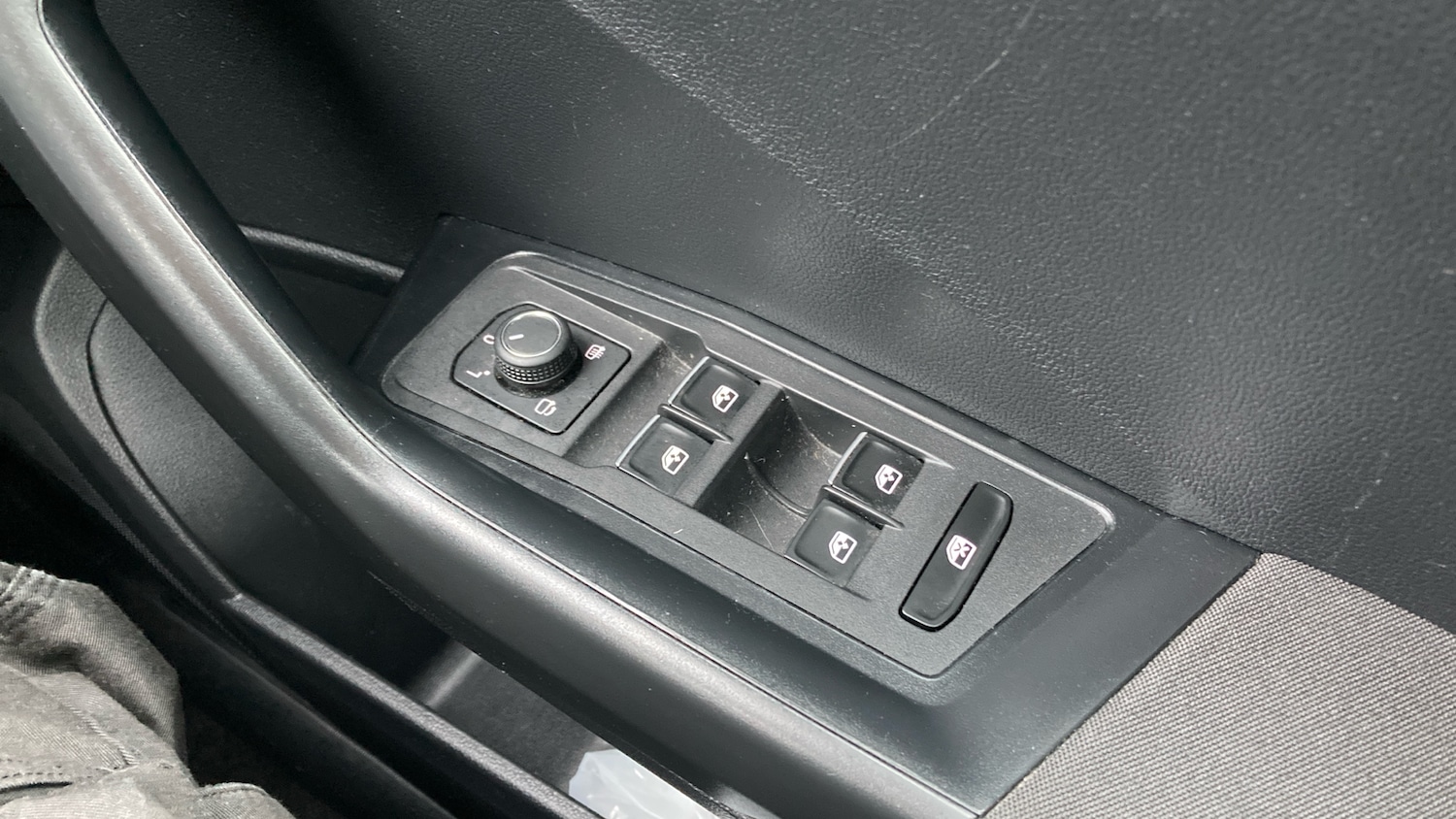 Used Volkswagen T-Roc 2020 for sale - 77323836: Photo 21