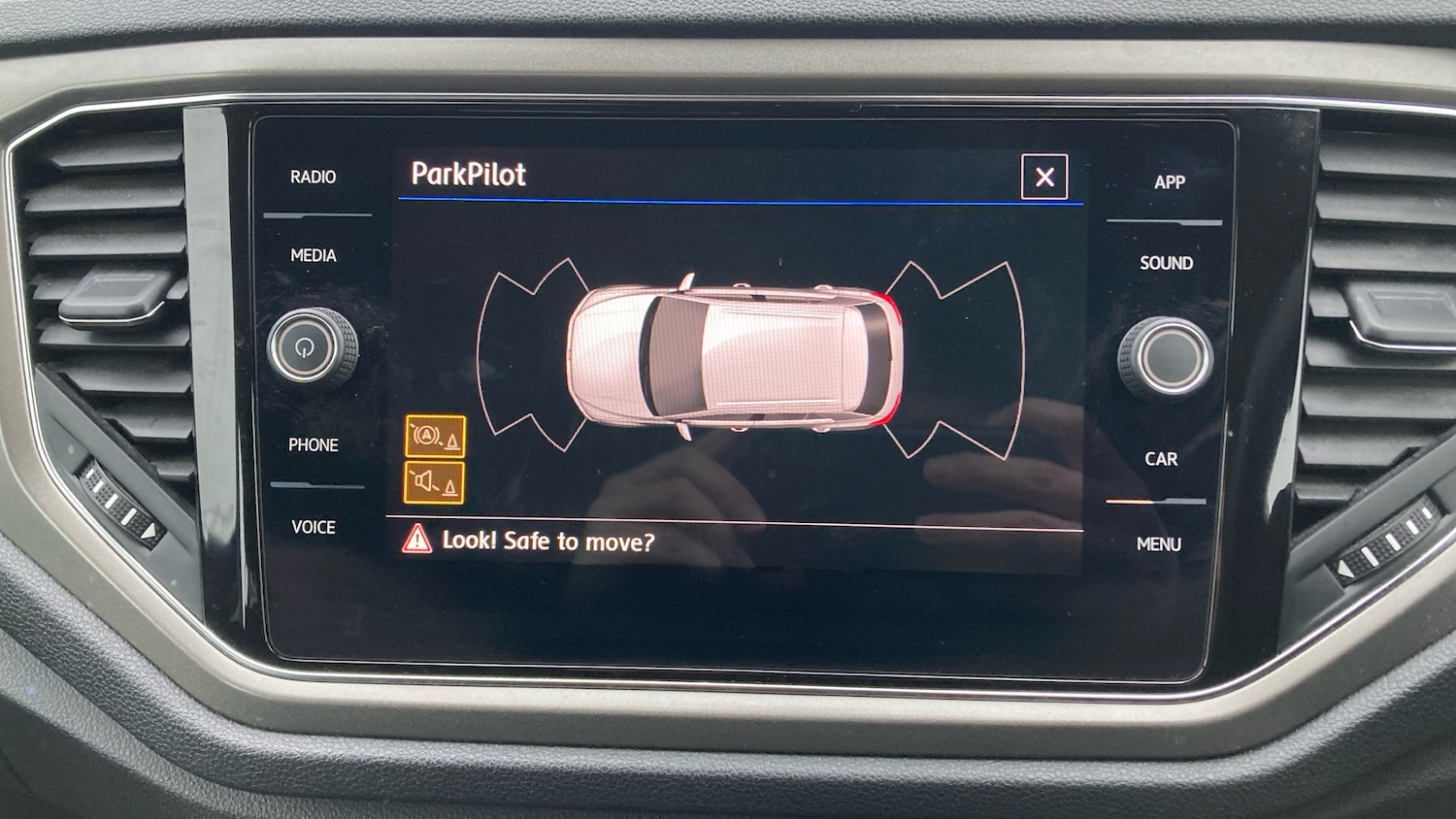 Used Volkswagen T-Roc 2020 for sale - 77323836: Photo 28