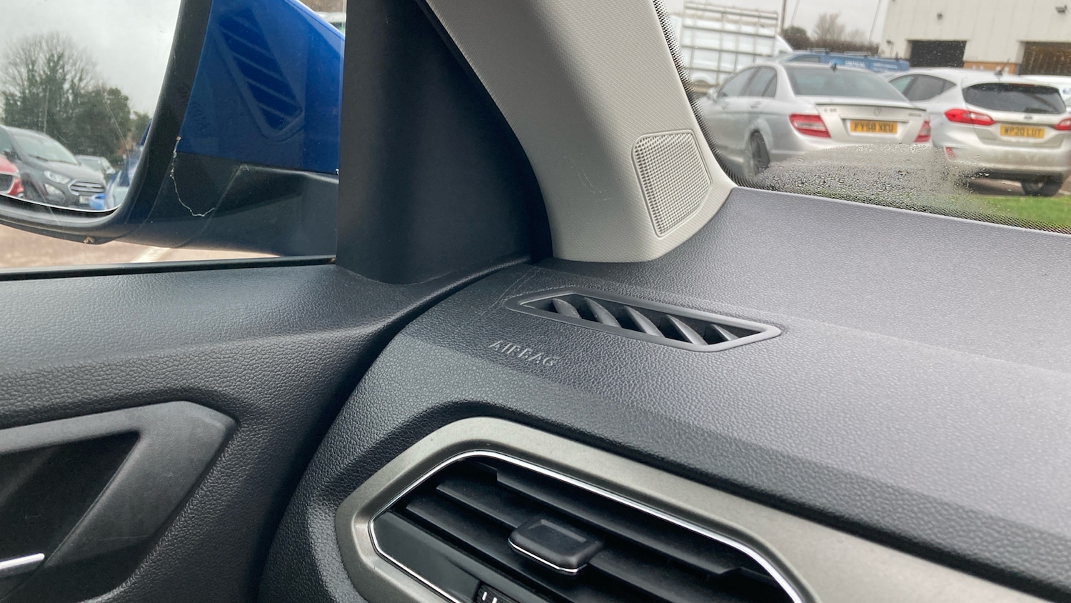 Used Volkswagen T-Roc 2020 for sale - 77323836: Photo 42