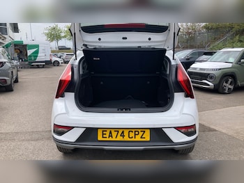 Used Hyundai BAYON 2024 for sale - 76402343: Photo