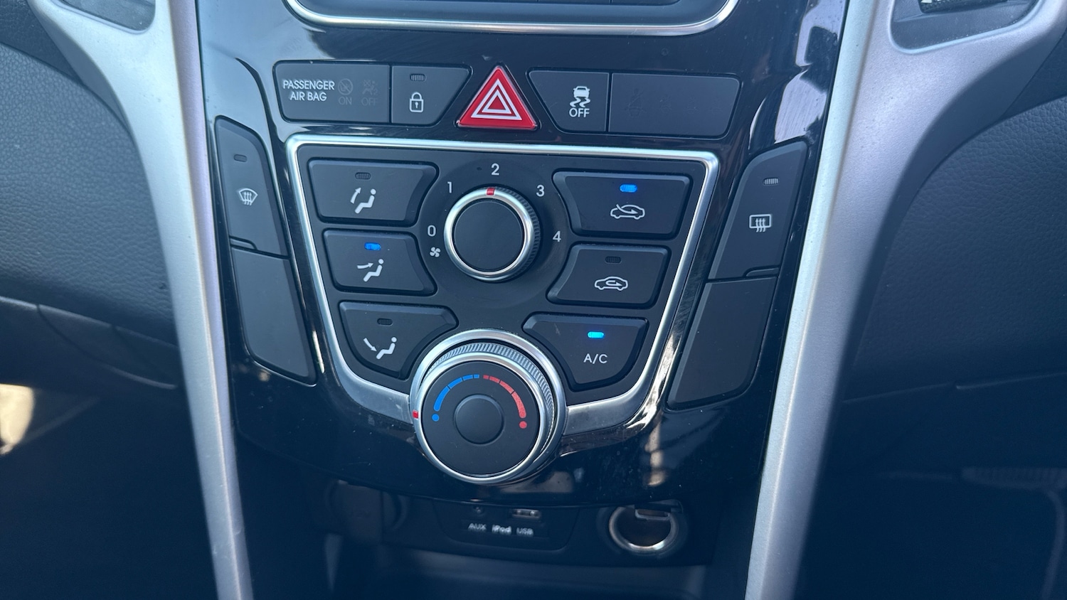 Used Hyundai i30 2016 for sale - 77946954: Photo 29