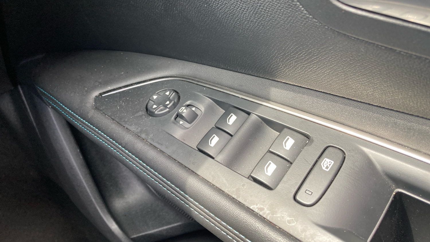 Used Peugeot 3008 2022 for sale - 76719218: Photo 22