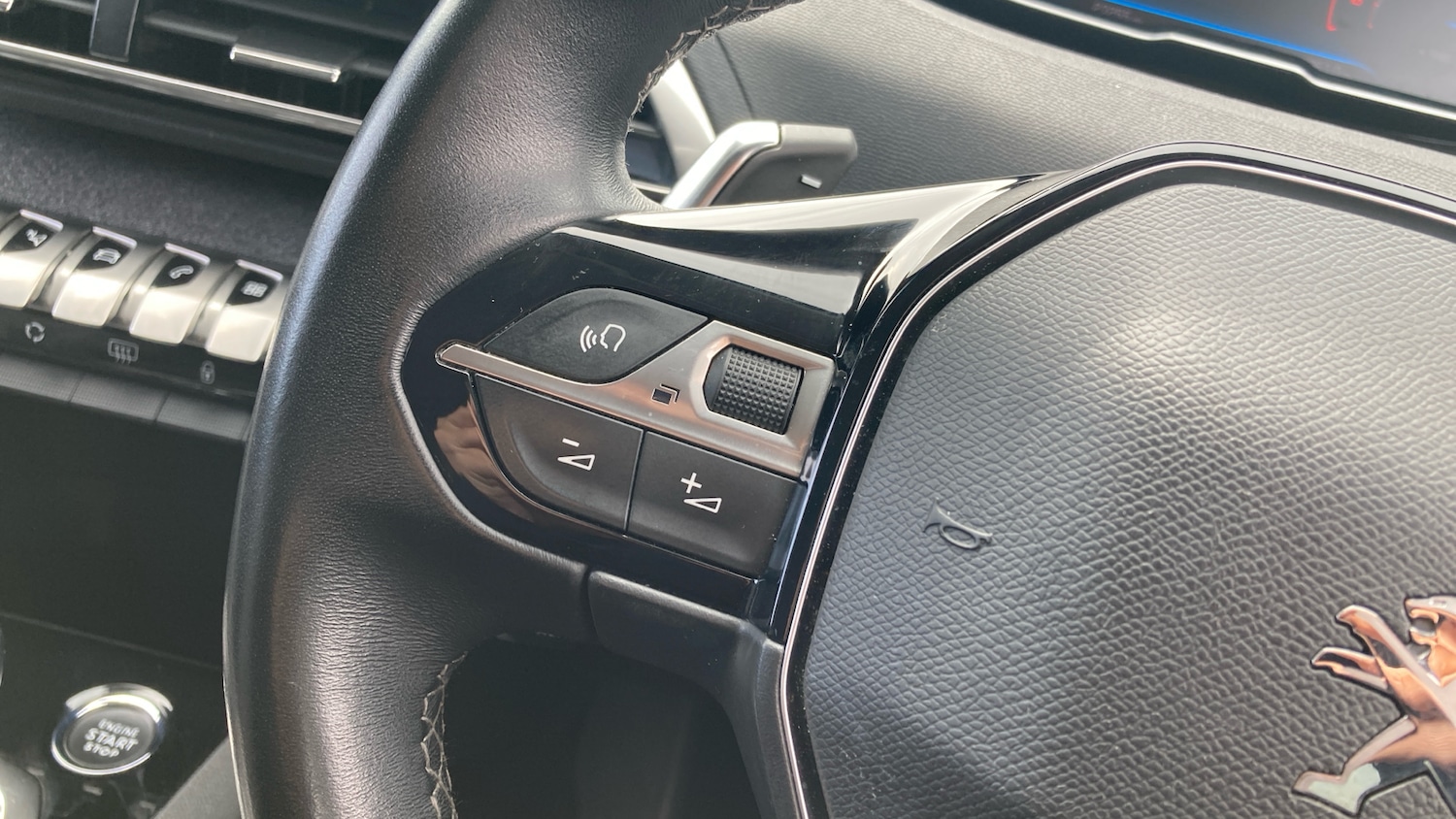 Used Peugeot 3008 2022 for sale - 76719218: Photo 25