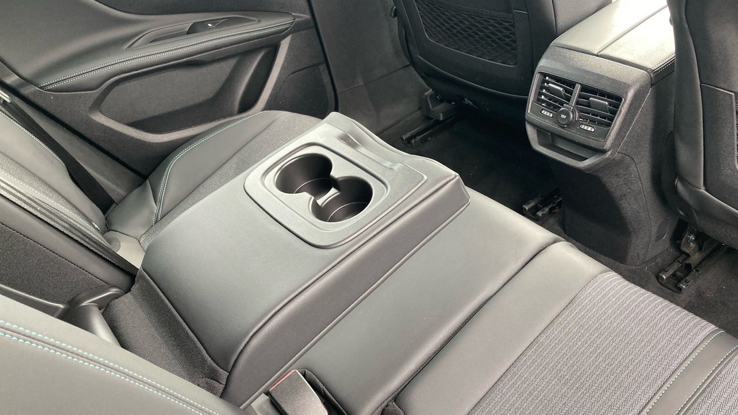 Used Peugeot 3008 2022 for sale - 76719218: Photo 28