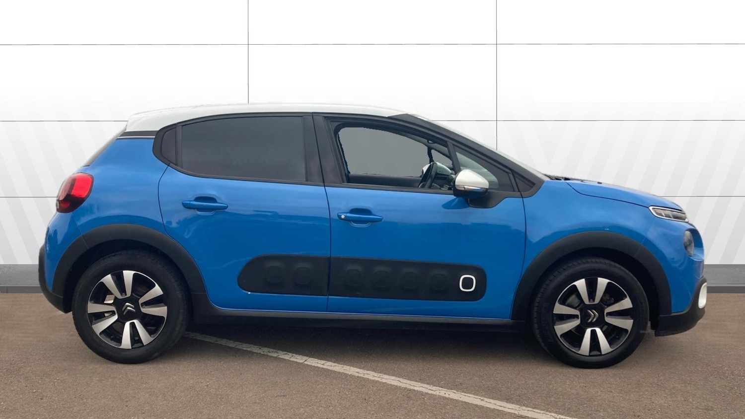 Used Citroen C3 2018 for sale - 76096913: Photo 5