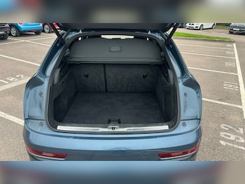 Used Audi Q3 2018 for sale - 77803534: Photo