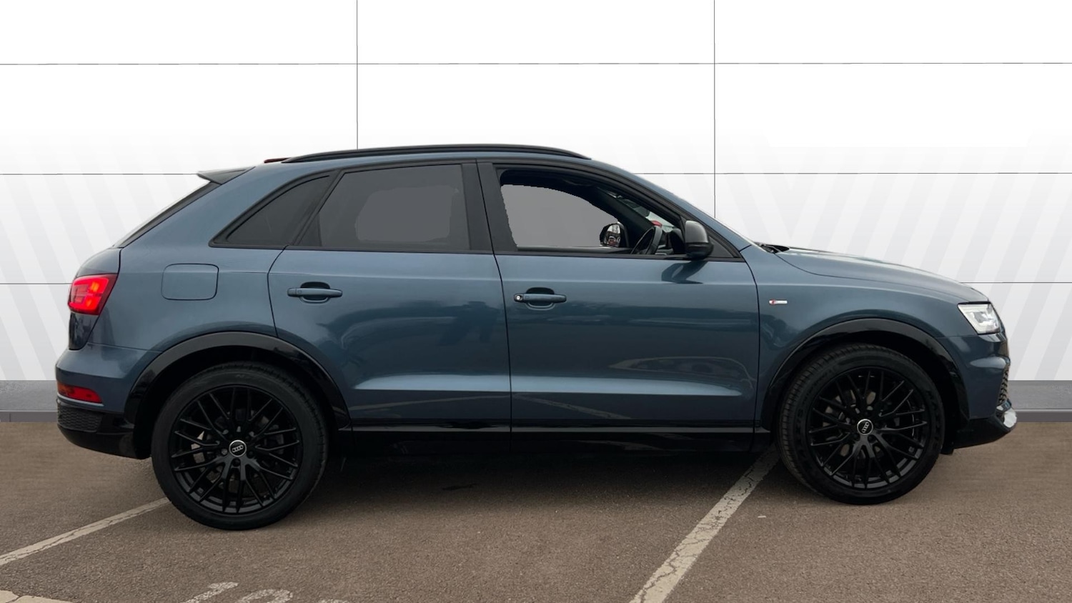 Used Audi Q3 2018 for sale - 77803534: Photo 5