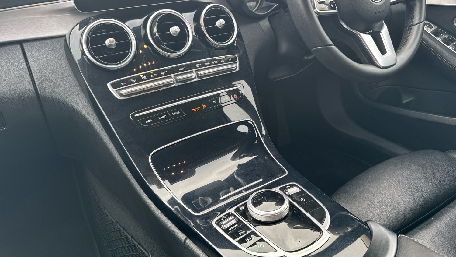 Used Mercedes-Benz C Class 2020 for sale - 77459657: Photo 13