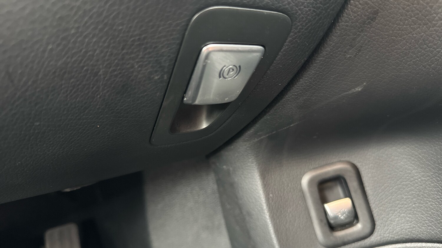 Used Mercedes-Benz C Class 2020 for sale - 77459657: Photo 24