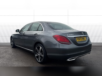 Used Mercedes-Benz C Class 2020 for sale - 77459657: Photo