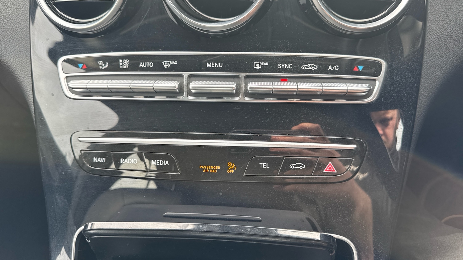 Used Mercedes-Benz C Class 2020 for sale - 77459657: Photo 32