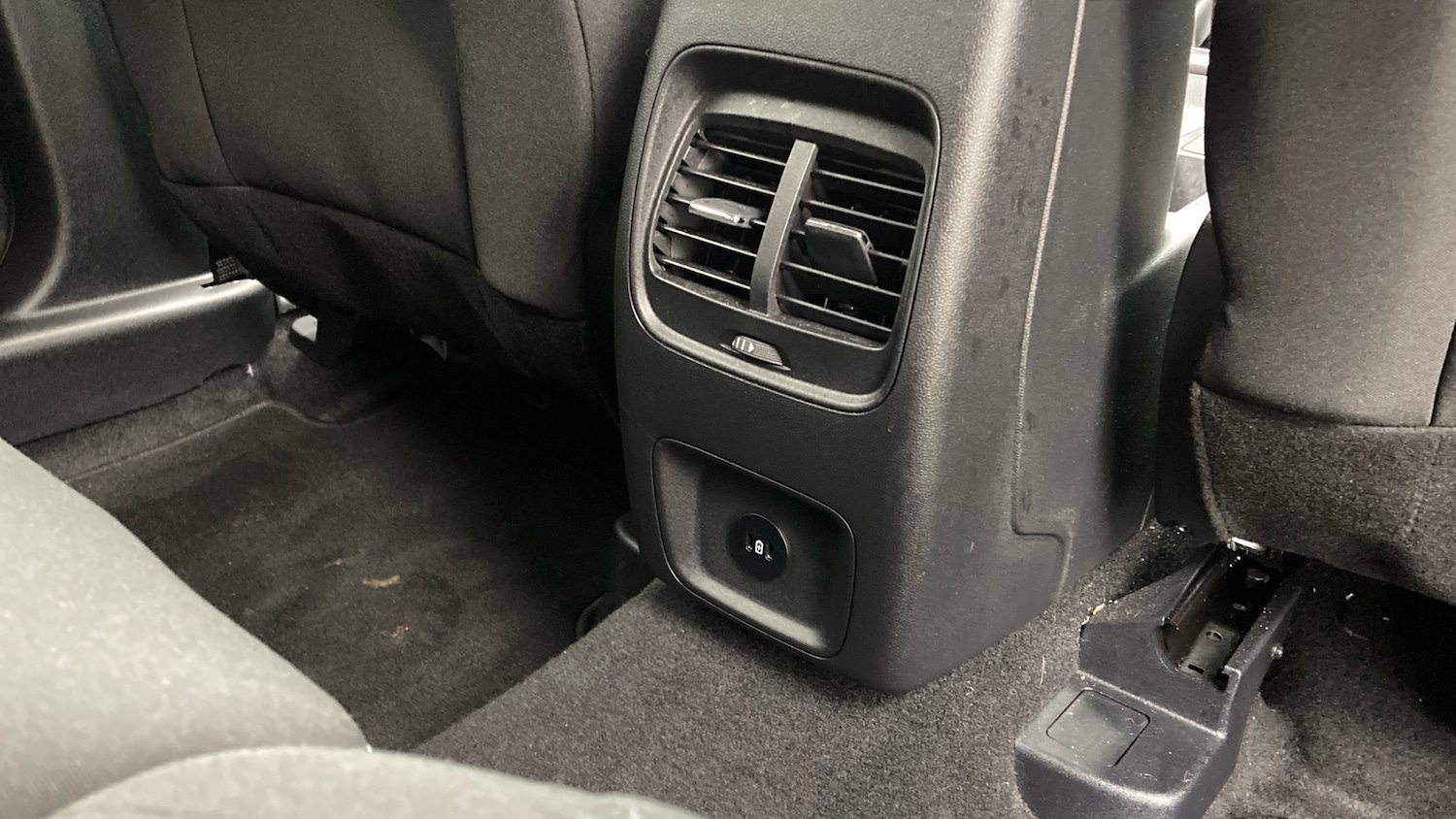 Used Ford Kuga 2025 for sale - 76948198: Photo 29