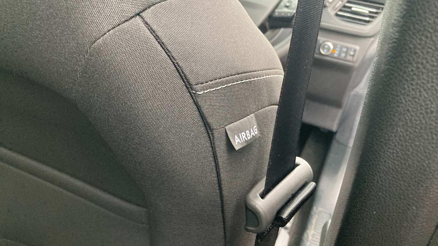 Used Ford Kuga 2025 for sale - 76948198: Photo 32