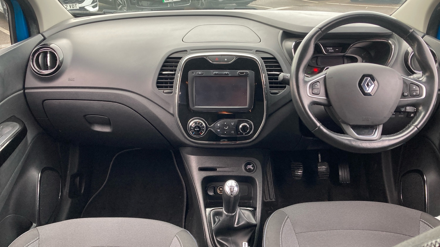 Used Renault Captur 2017 for sale - 77168453: Photo 10