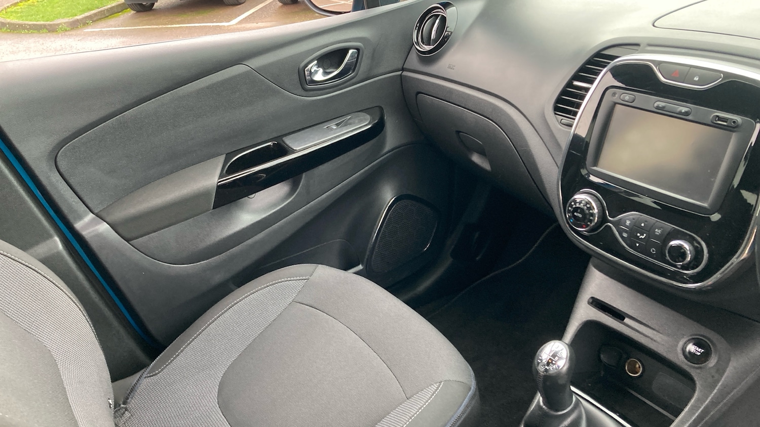 Used Renault Captur 2017 for sale - 77168453: Photo 14