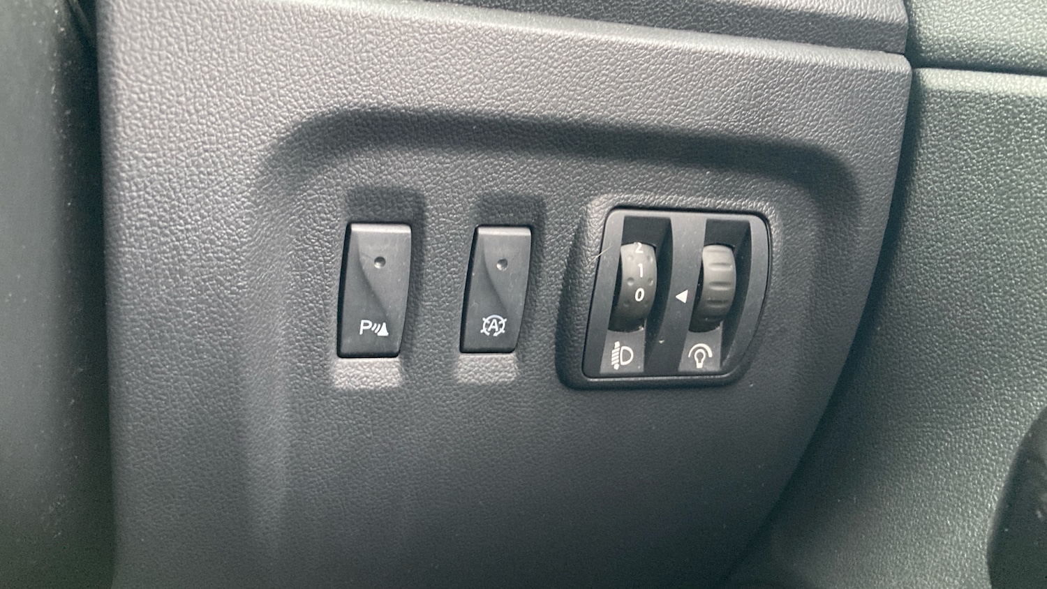 Used Renault Captur 2017 for sale - 77168453: Photo 24