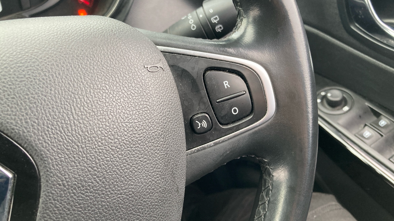 Used Renault Captur 2017 for sale - 77168453: Photo 25