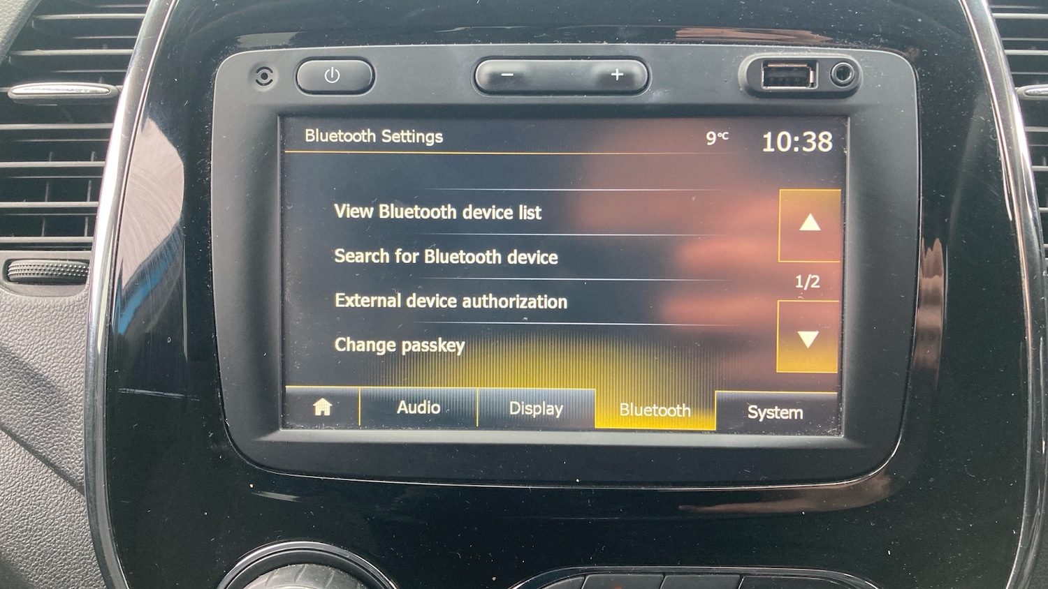 Used Renault Captur 2017 for sale - 77168453: Photo 38