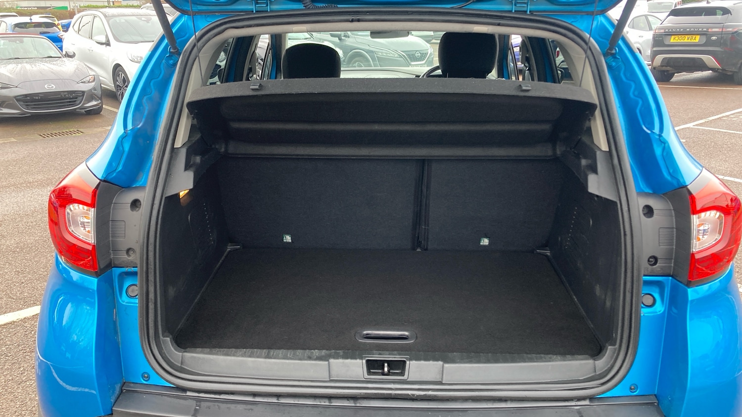 Used Renault Captur 2017 for sale - 77168453: Photo 4