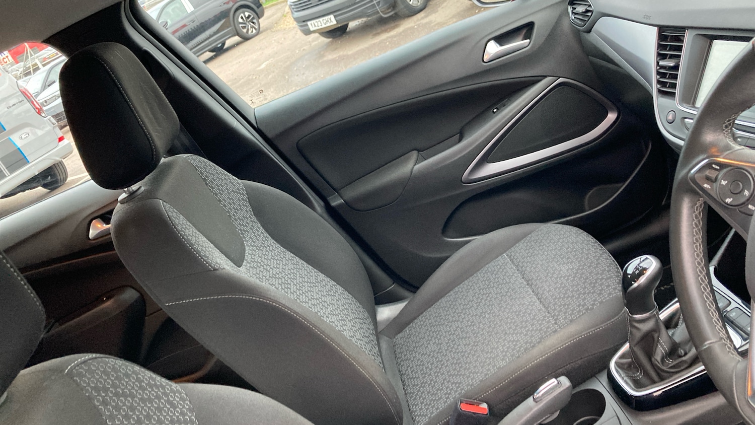 Used Vauxhall Crossland 2022 for sale - 77935108: Photo 25